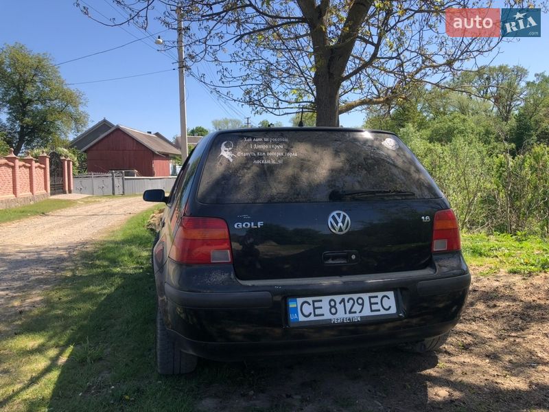 Volkswagen Golf 2000