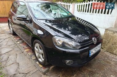 Хетчбек Volkswagen Golf 2010 в Луцьку