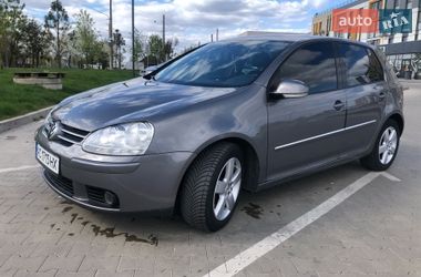 Хэтчбек Volkswagen Golf 2008 в Луцке