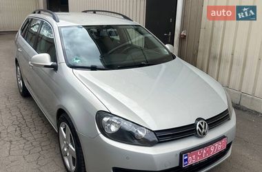 Универсал Volkswagen Golf 2010 в Сумах