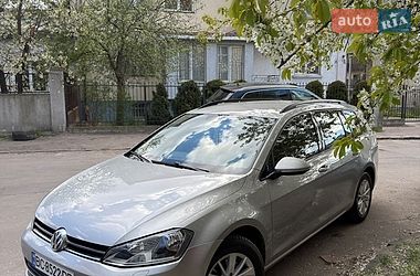 Універсал Volkswagen Golf 2015 в Львові