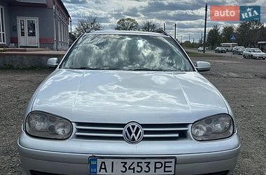 Універсал Volkswagen Golf 2000 в Смілі