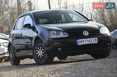 Хэтчбек Volkswagen Golf 2006 в Бердичеве