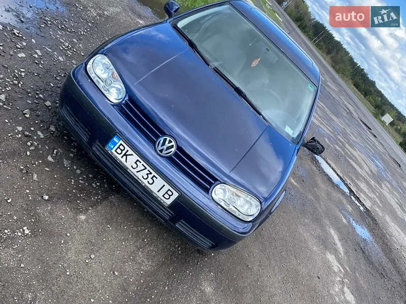 Volkswagen Golf