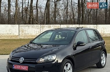 Хетчбек Volkswagen Golf 2010 в Луцьку
