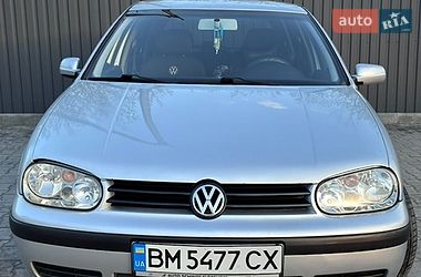 Хэтчбек Volkswagen Golf 2001 в Полтаве