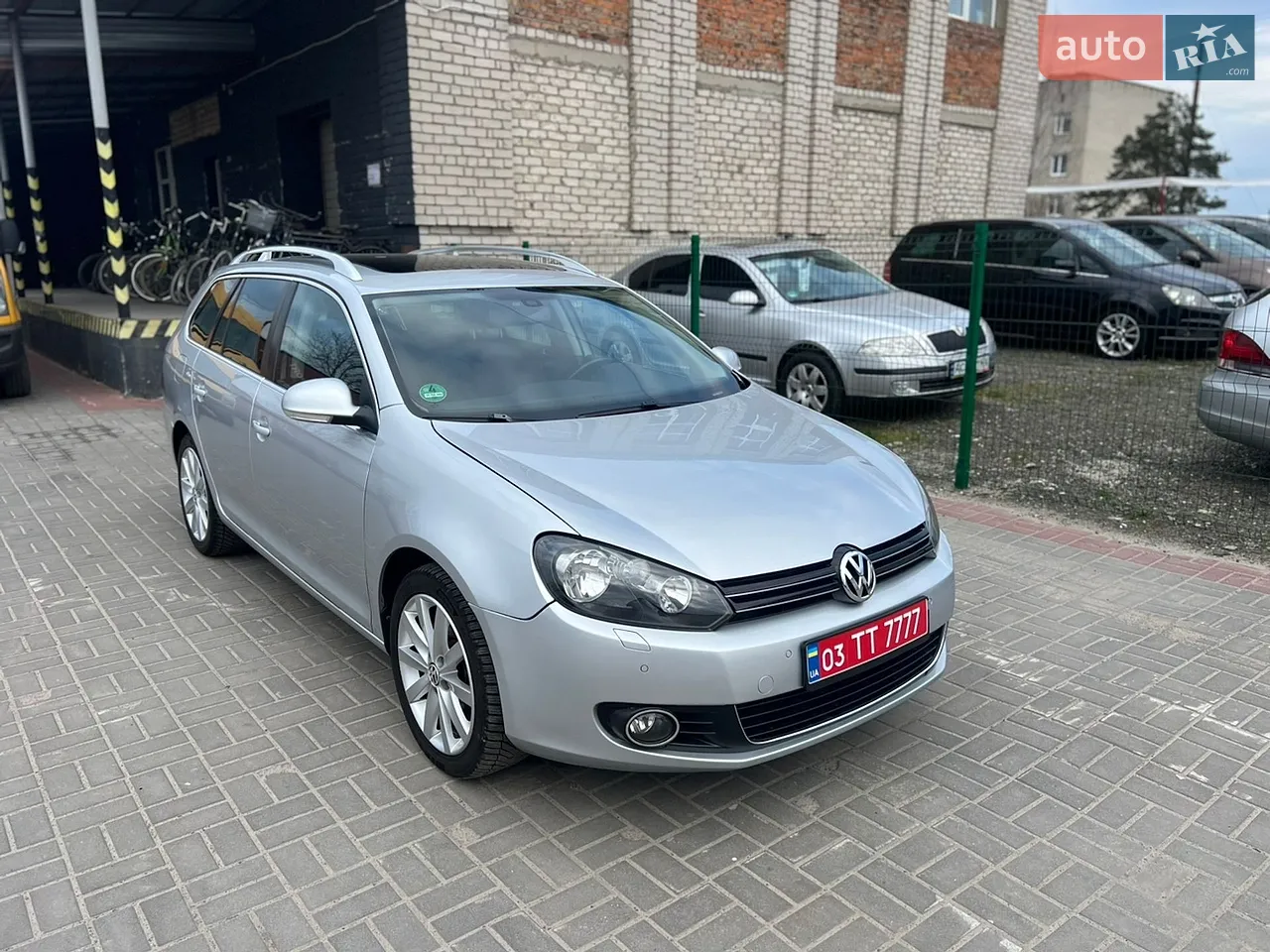 2010 Volkswagen Golf Plus - мініатюра 42