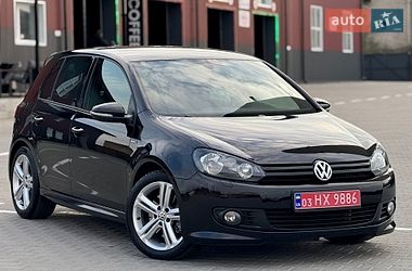 Хетчбек Volkswagen Golf 2010 в Рівному
