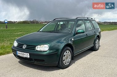 Універсал Volkswagen Golf 1999 в Полтаві