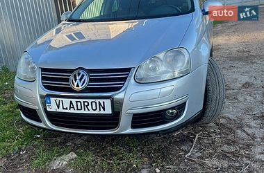 Универсал Volkswagen Golf 2009 в Броварах