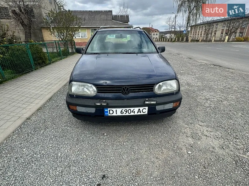 Volkswagen Golf 1993 VIN WVWZZZ1HZPB070851 фото оголошення 20 з 50