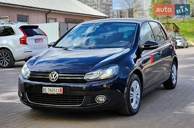 Хэтчбек Volkswagen Golf 2009 в Львове