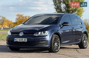 Хетчбек Volkswagen Golf 2015 в Кам'янському