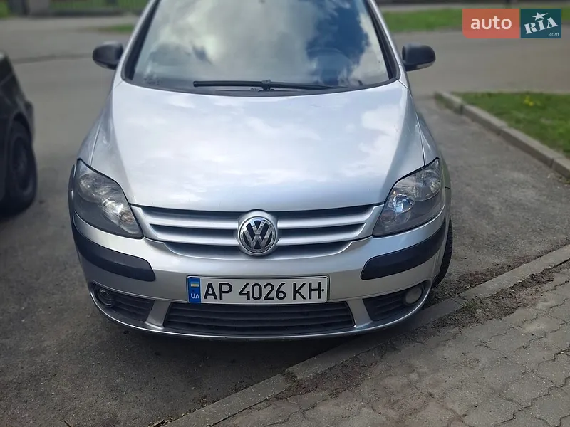 Volkswagen Golf 2008 VIN WVWZZZ1KZ8W550374 фото оголошення 3 з 41