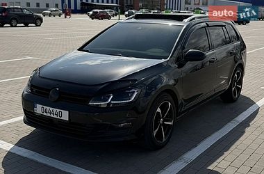 Универсал Volkswagen Golf 2015 в Одессе