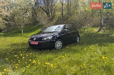 Хетчбек Volkswagen Golf 2009 в Надвірній