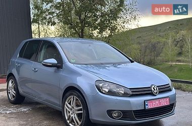Хетчбек Volkswagen Golf 2009 в Чернівцях