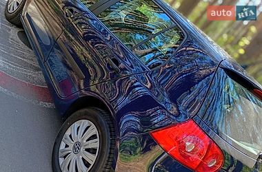 Хэтчбек Volkswagen Golf 2008 в Белогородке