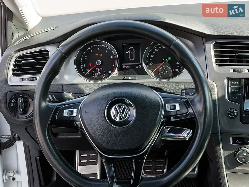 Volkswagen Golf 2013 VIN WVWZZZAUZEW108601 фото оголошення 5 з 85
