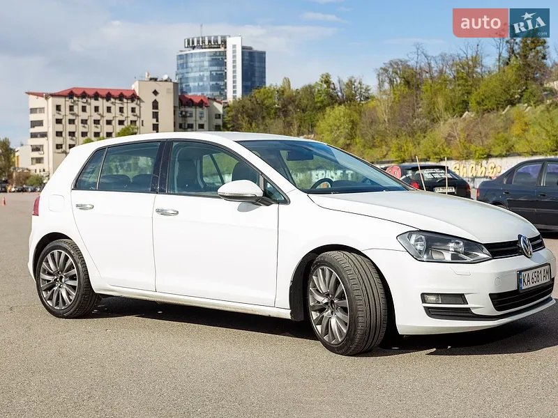Volkswagen Golf 2013 VIN WVWZZZAUZEW108601 фото оголошення 9 з 85