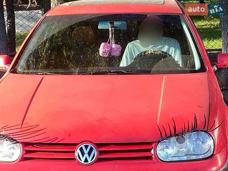 Хетчбек Volkswagen Golf 1998 в Малині