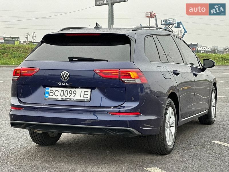 Универсал Volkswagen Golf 2023 в Львове