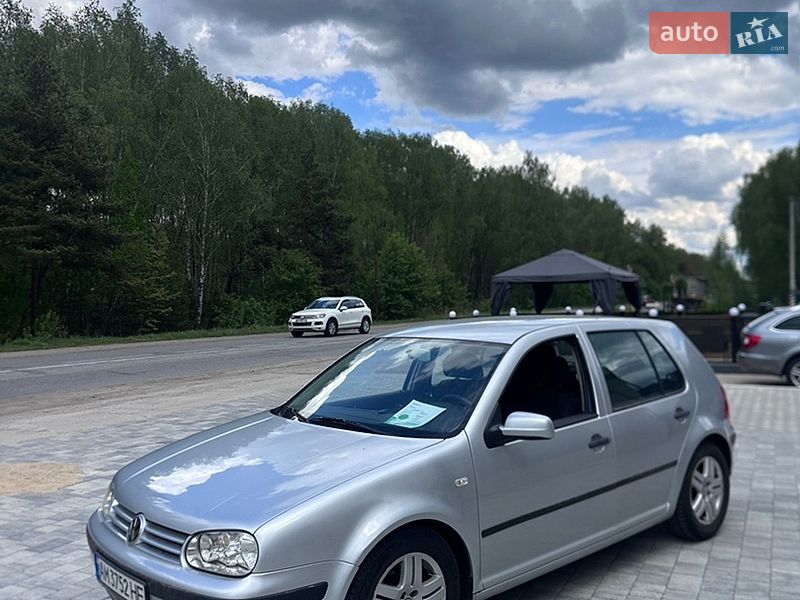 Volkswagen Golf 2002