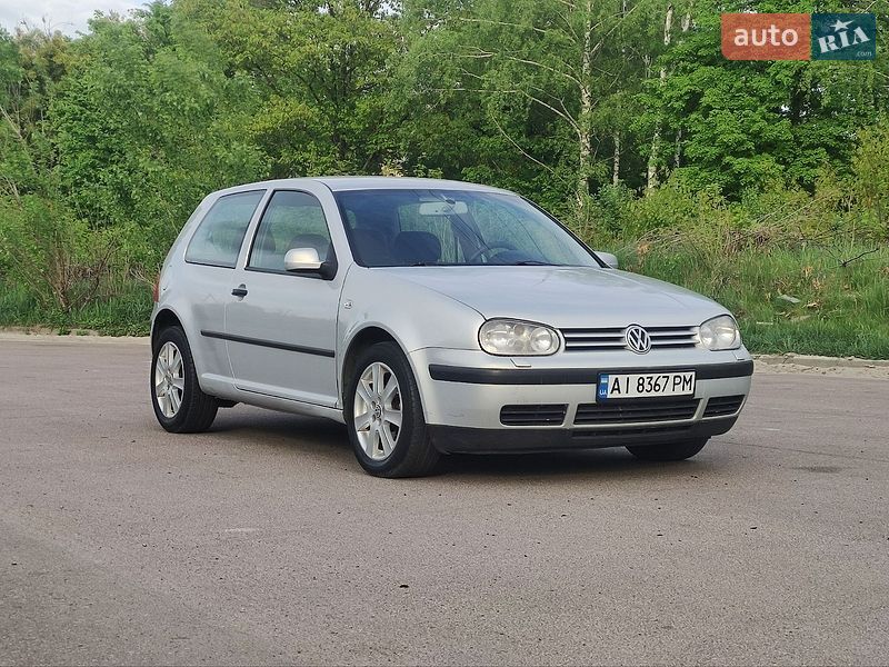 Volkswagen Golf 2000