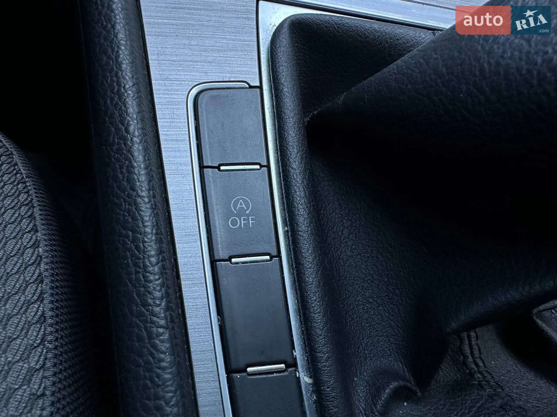 Volkswagen Golf 2013 VIN WVWZZZAUZEP548782 фото оголошення 26 з 33