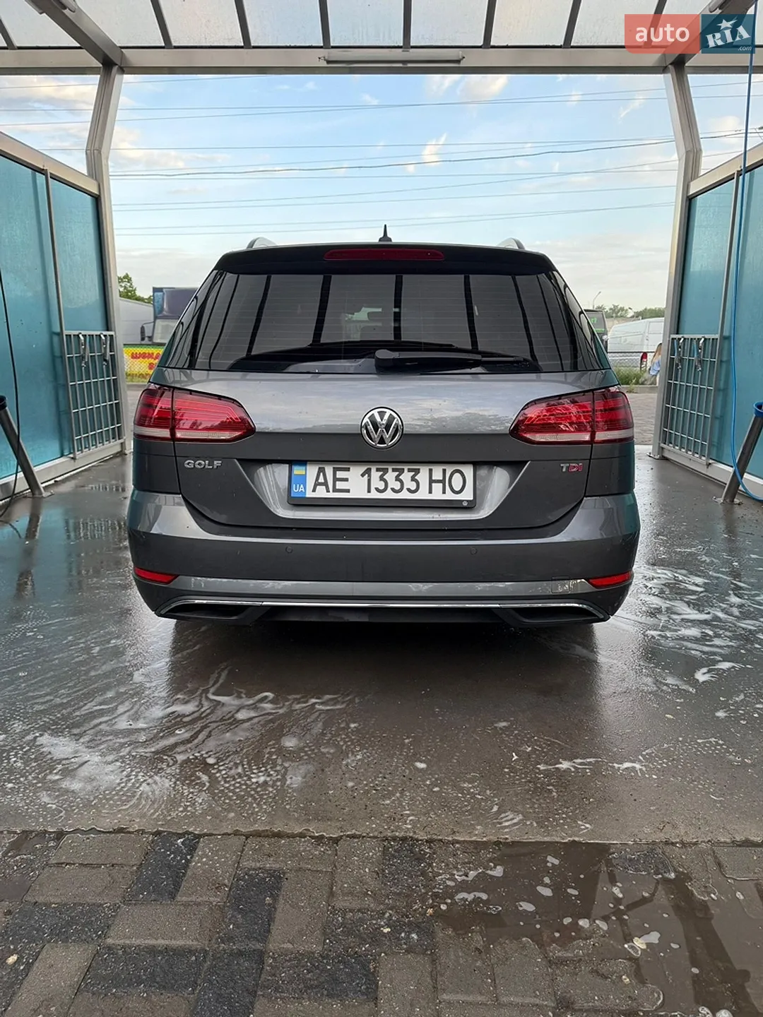 Volkswagen Golf 2017 VIN WVWZZZAUZHP790674 фото оголошення 9 з 19