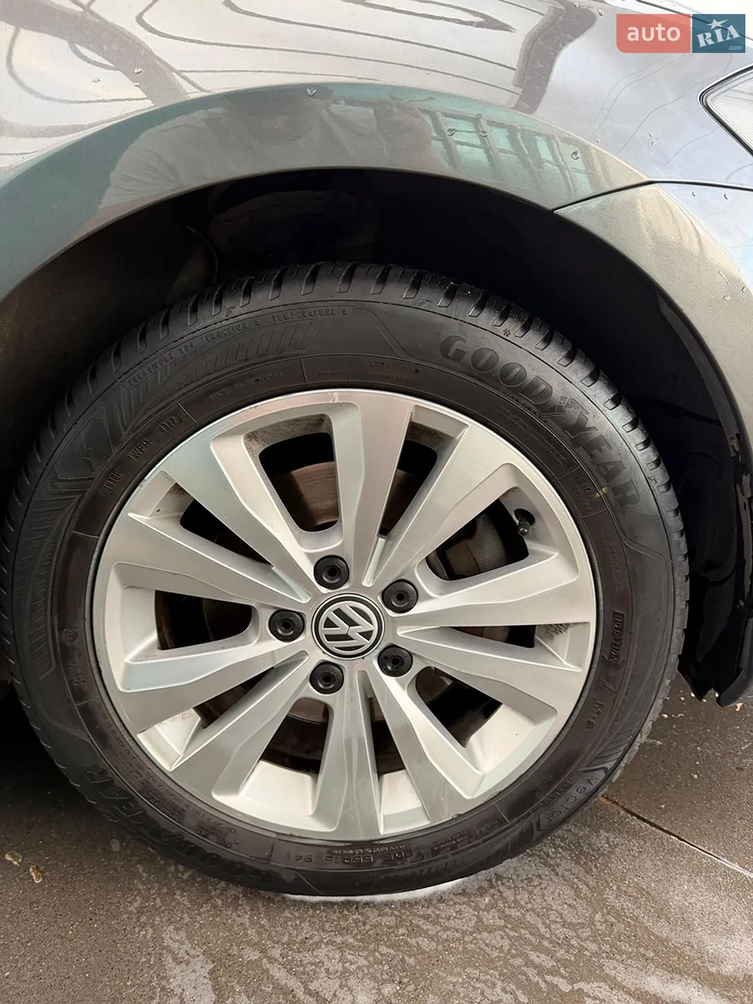 Volkswagen Golf 2017 VIN WVWZZZAUZHP790674 фото оголошення 18 з 19
