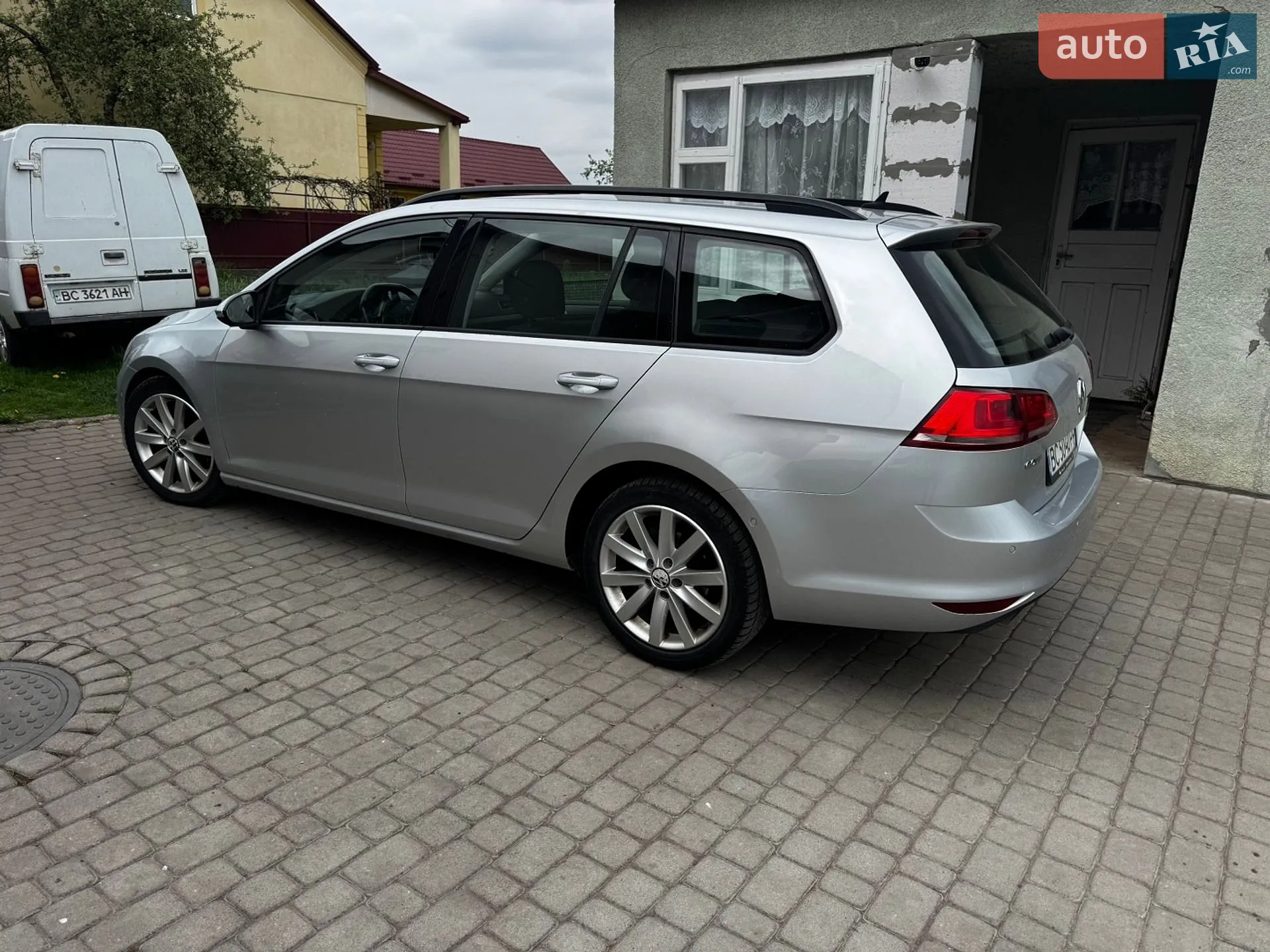 Volkswagen Golf 2014 VIN WVWZZZAUZFP573534 фото оголошення 2 з 8