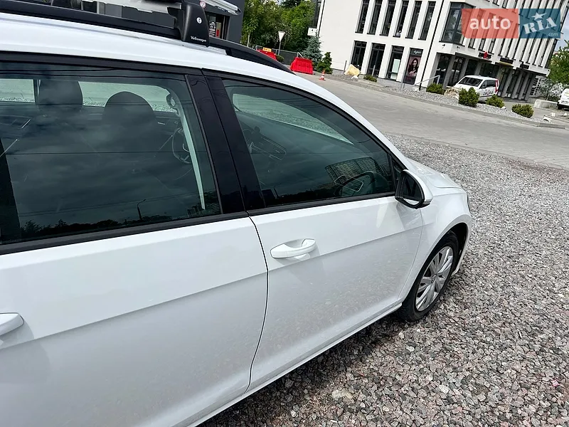 Volkswagen Golf 2017 VIN WVWZZZAUZHP761532 фото оголошення 6 з 80