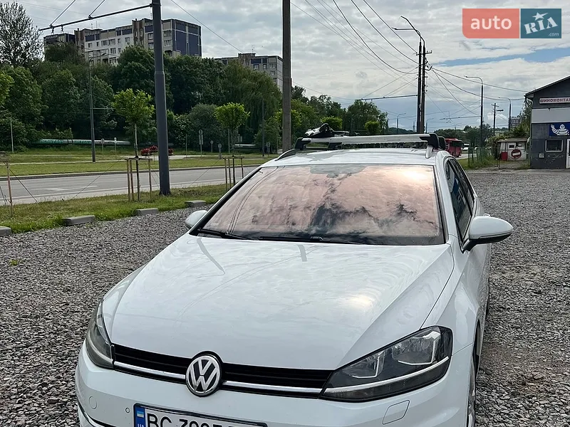Volkswagen Golf 2017 VIN WVWZZZAUZHP761532 фото оголошення 18 з 80