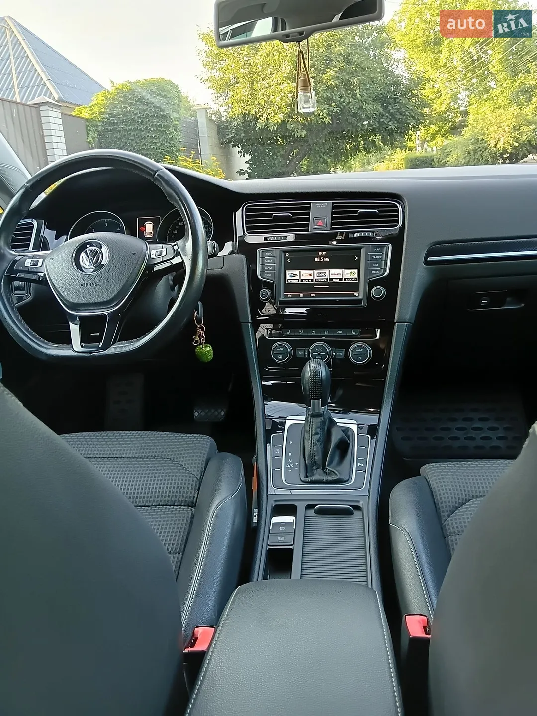Volkswagen Golf 2016 VIN WVWZZZAUZGP634552 фото оголошення 29 з 29