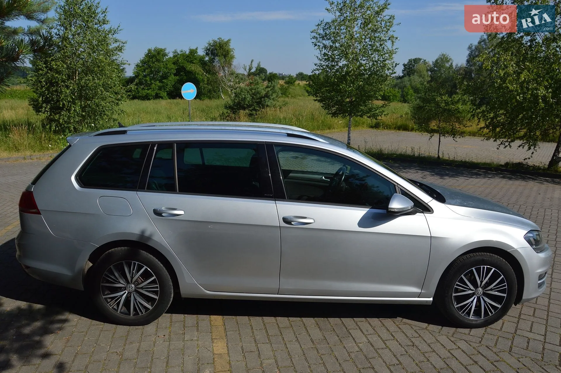 Volkswagen Golf 2016 VIN WVWZZZAUZHP552213 фото оголошення 4 з 5