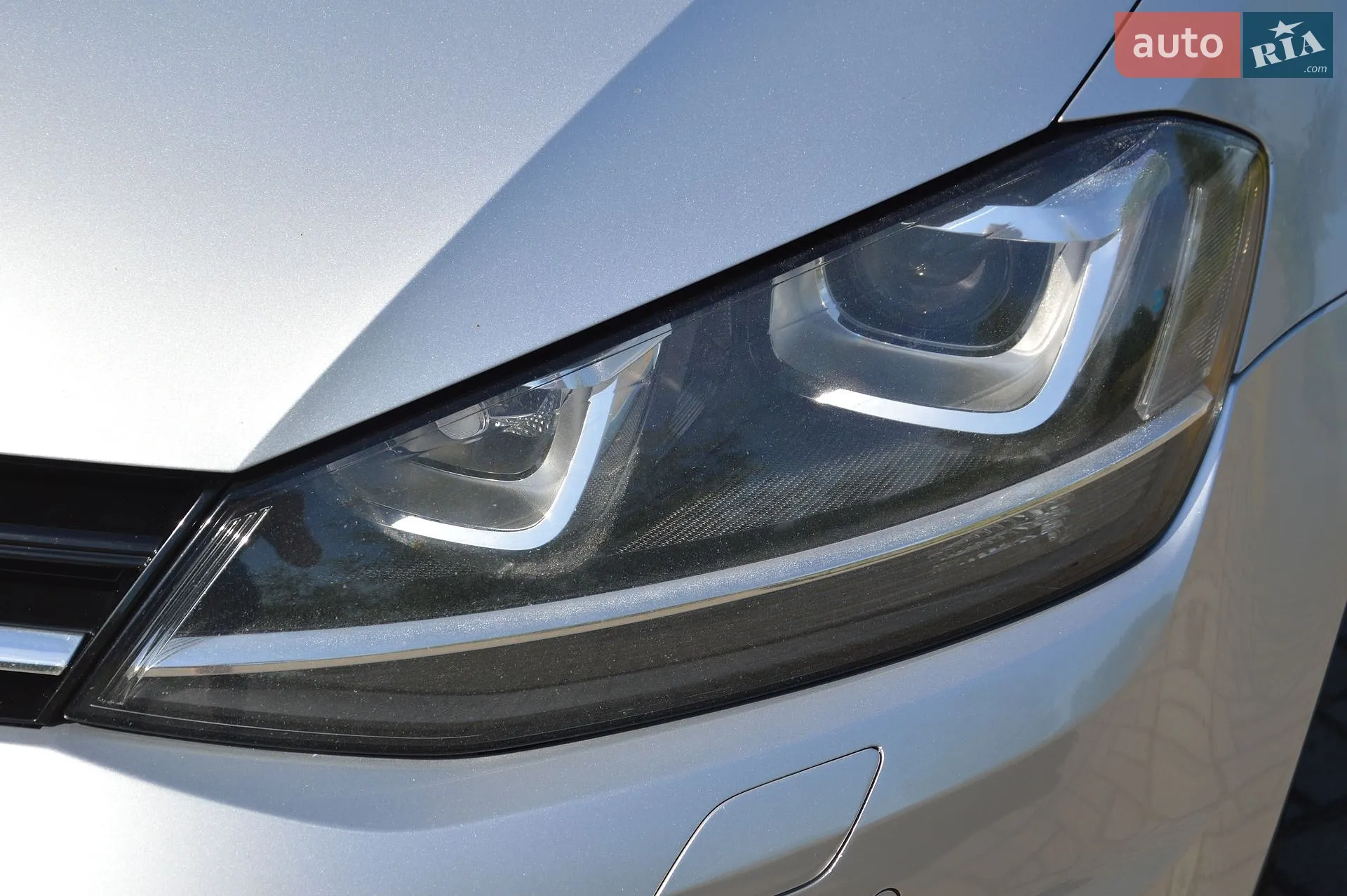 Volkswagen Golf 2016 VIN WVWZZZAUZHP552213 фото оголошення 3 з 5