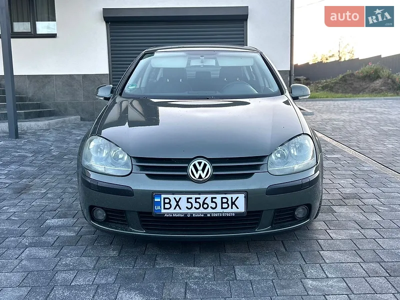 Volkswagen Golf 2004 VIN WVWZZZ1KZ4W105328 фото оголошення 16 з 71