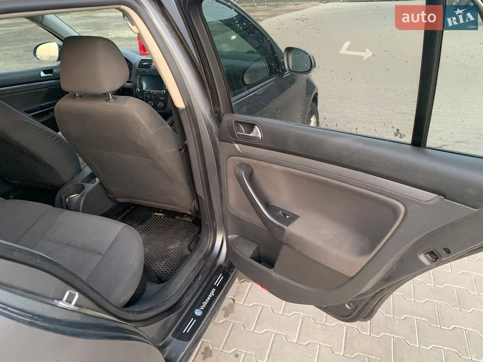 Volkswagen Golf 2008 VIN WVWZZZ1KZ8M279105 фото оголошення 7 з 17