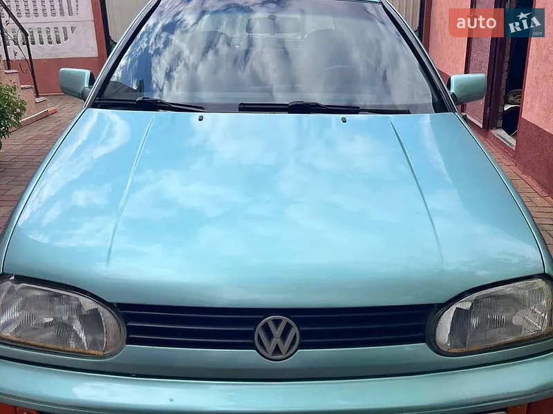 Volkswagen Golf
