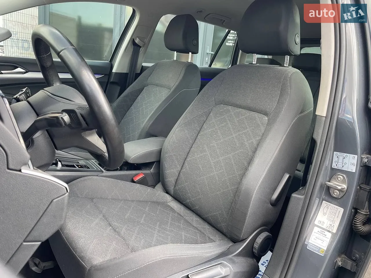 Volkswagen Golf 2021 VIN WVWZZZCDZNW510852 фото оголошення 9 з 17