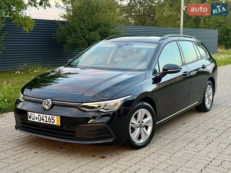Volkswagen Golf 2021