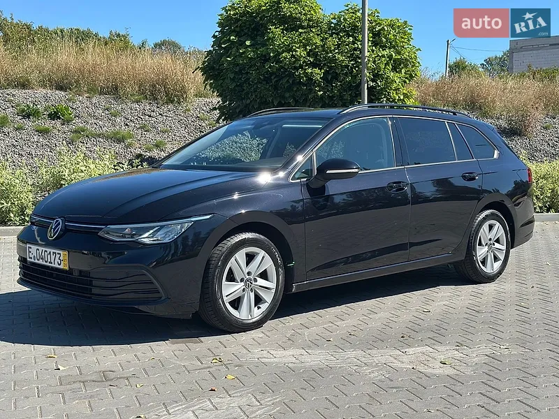 Volkswagen Golf 2023