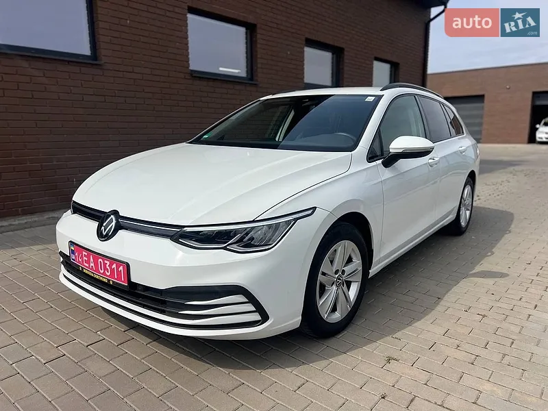 Volkswagen Golf 2021