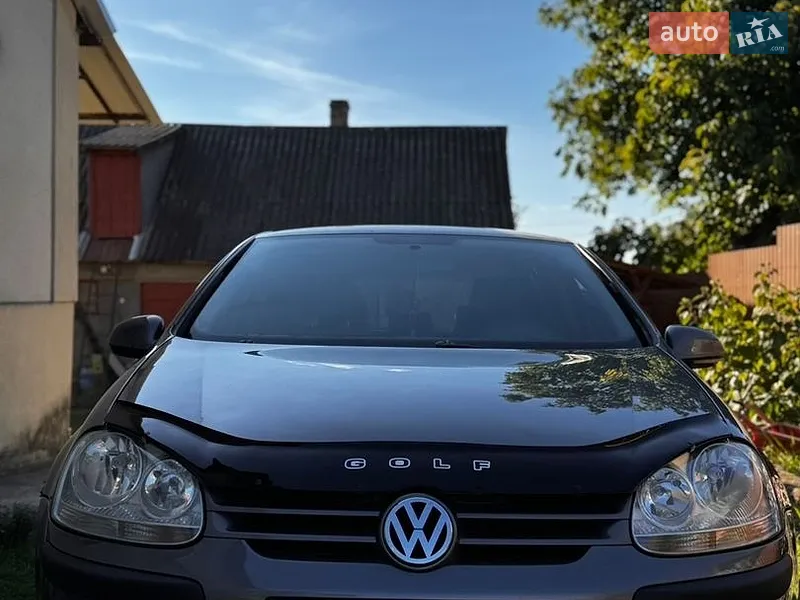 Volkswagen Golf 2004