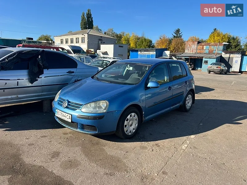 Volkswagen Golf 2003