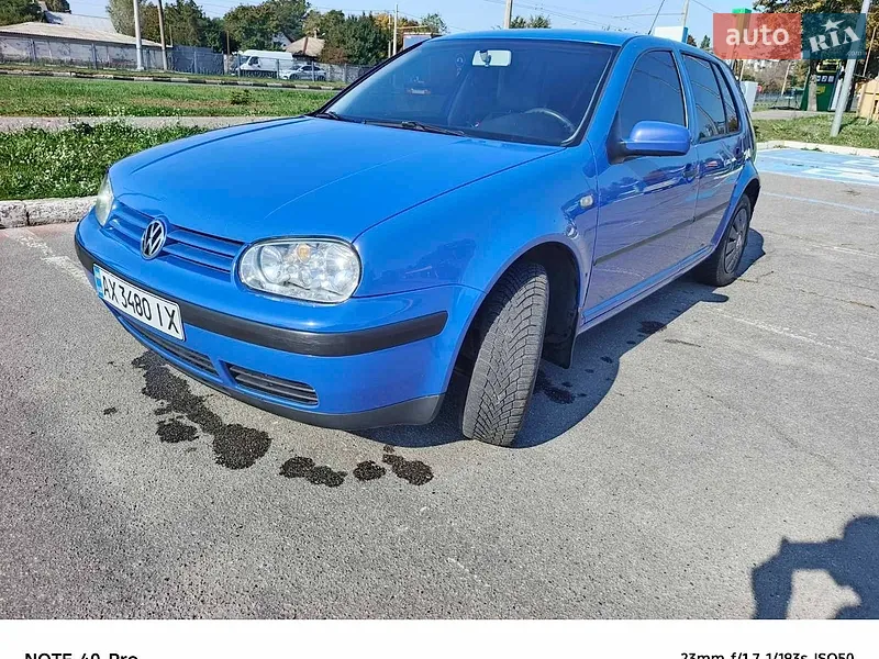 Volkswagen Golf