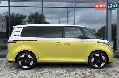 Минивэн Volkswagen I.D. Buzz 2023 в 