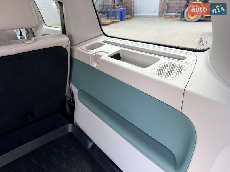Мінівен Volkswagen I.D. Buzz 2023 в Рівному