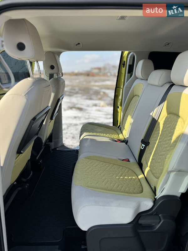 Мінівен Volkswagen I.D. Buzz 2023 в Мукачевому